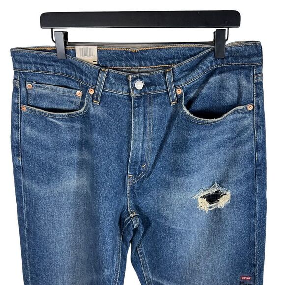 Men’s Levi’s 541 Athletic Taper Distressed Denim Jeans - Picture 3 of 7